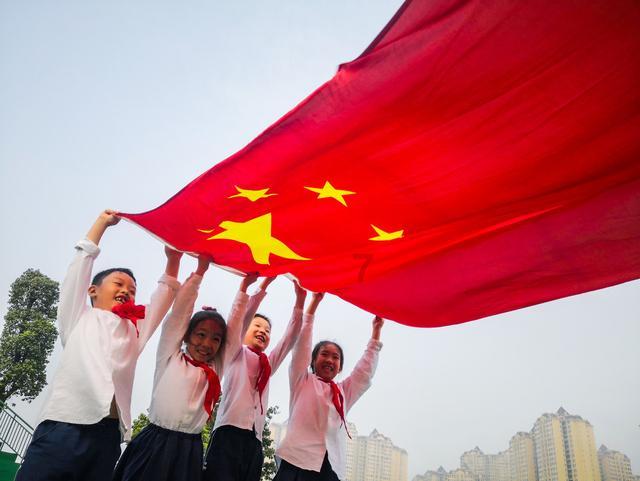 大学毕业后去从事家政保洁，是一种浪费吗？游戏画面